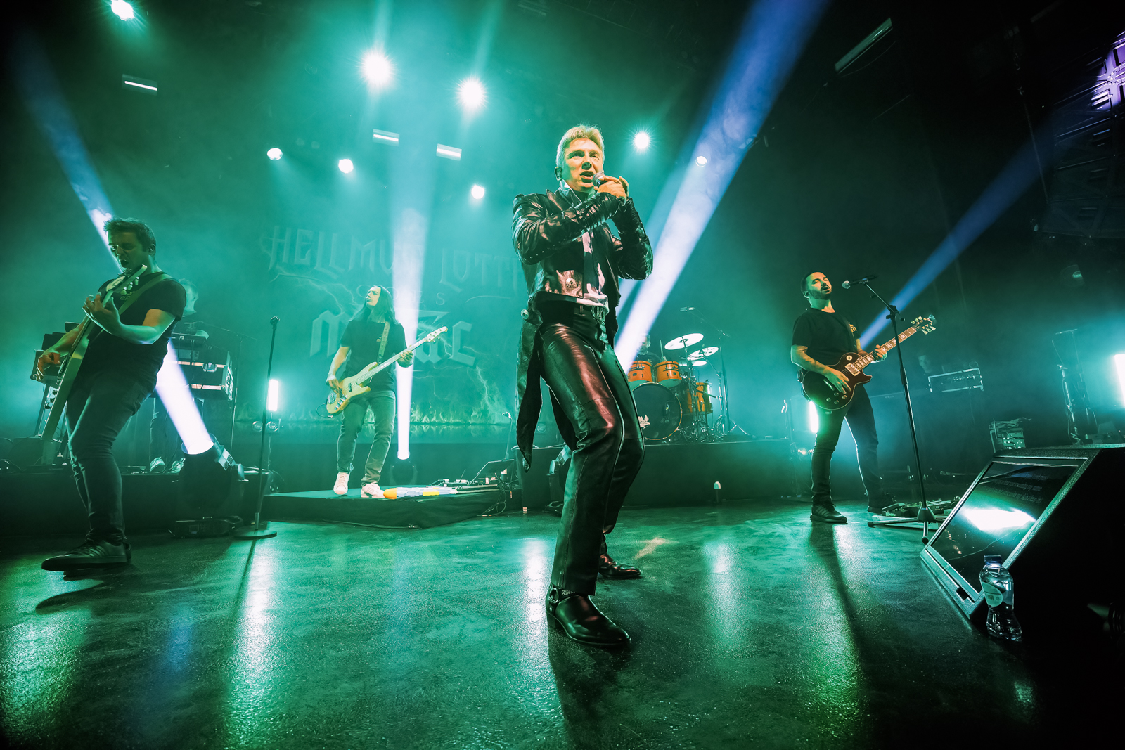 Helmut Lotti goes Metal Live in concert, picture 15, photographed by Paul Jongeneelen - FrontView Magazine