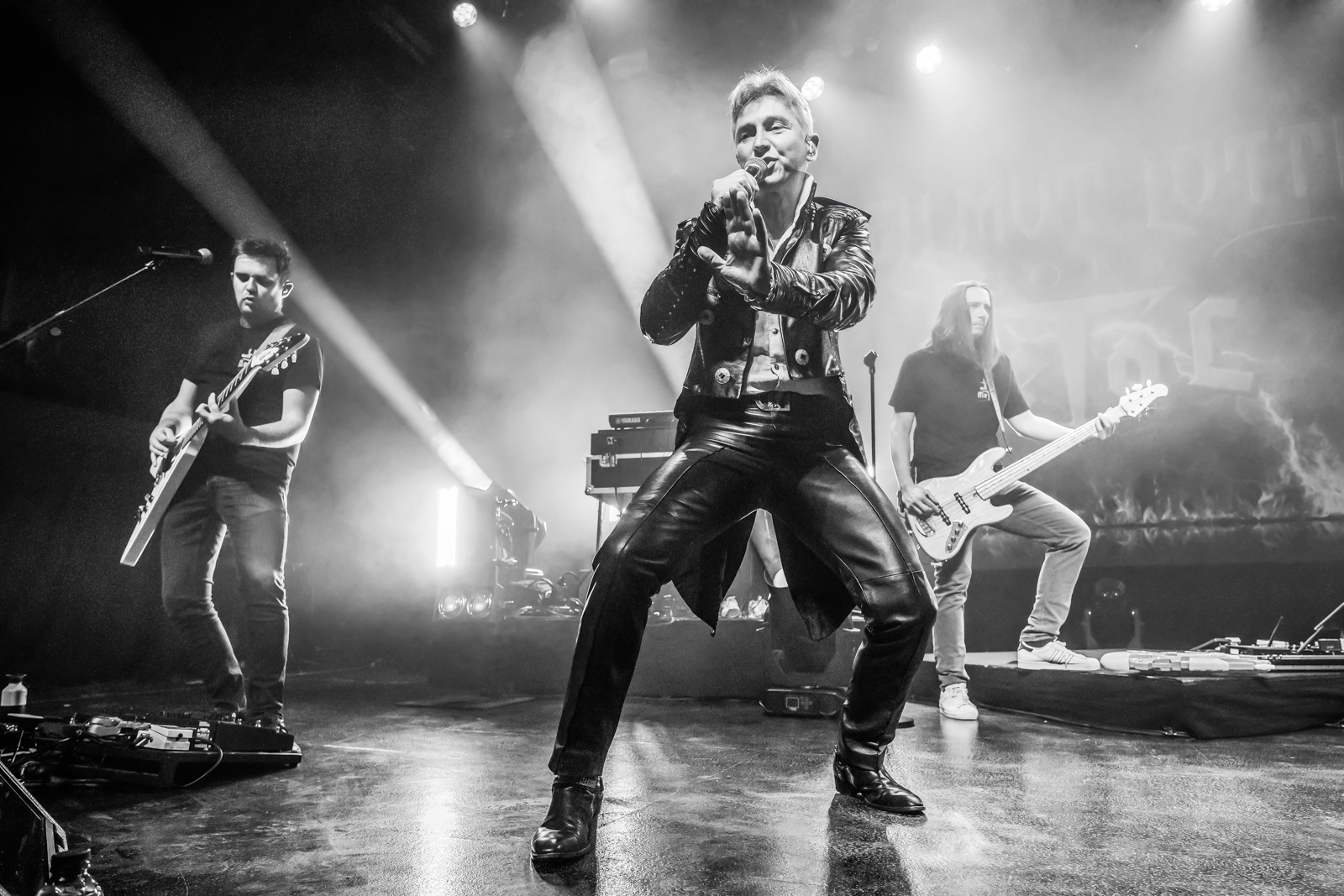Helmut Lotti goes Metal Live in concert, picture 16, photographed by Paul Jongeneelen - FrontView Magazine