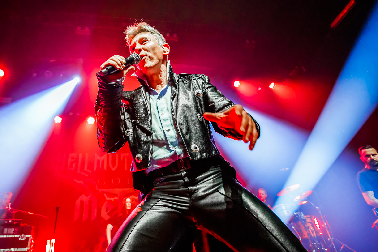 Helmut Lotti goes Metal Live in concert, picture 22, photographed by Paul Jongeneelen - FrontView Magazine