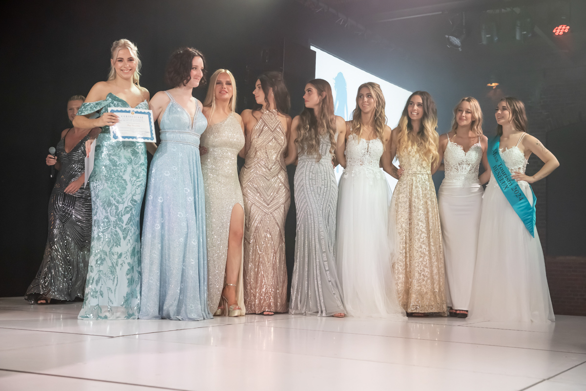 Gala Miss Fashion @ Eskimofabriek Gent, picture 10, photographed by dirk janssens - FrontView Magazine