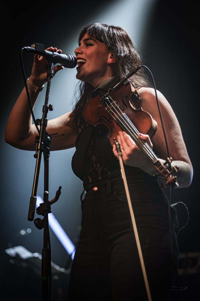 Anneke van Giersbergen en band Sweep Against The Stars tour, foto 13, foto's door Kitty van de Waart - FrontView Magazine