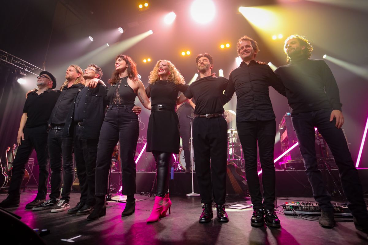 Anneke van Giersbergen en band Sweep Against The Stars tour, foto 29, foto's door Kitty van de Waart - FrontView Magazine