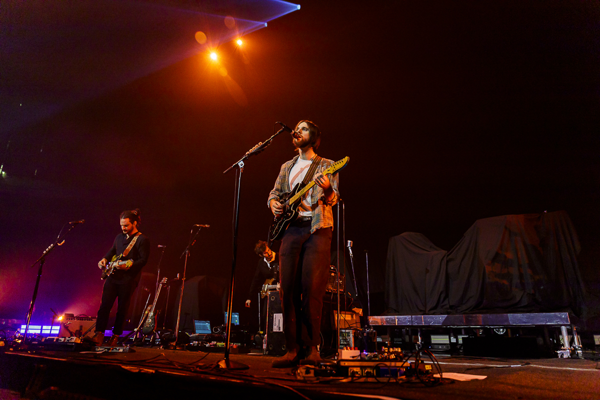 Mt. Joy @ Vorst Nationaal, picture 1, photographed by Peter Smet - FrontView Magazine