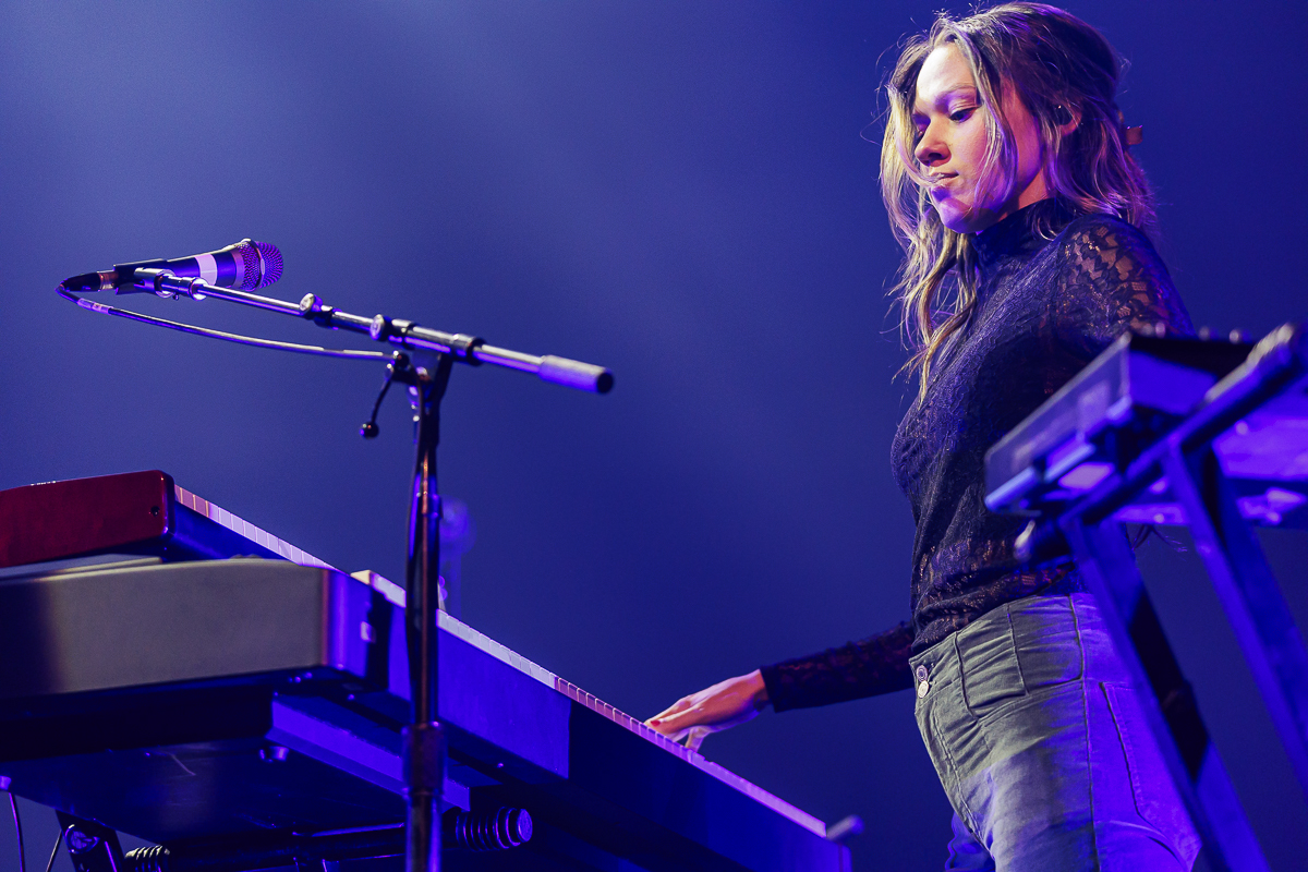 Mt. Joy @ Vorst Nationaal, picture 6, photographed by Peter Smet - FrontView Magazine