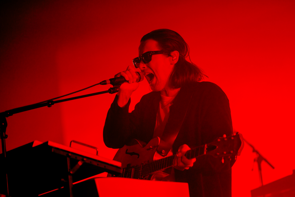 Jungle @ LottoArena, picture 18, photographed by Bruno Holvoet - FrontView Magazine
