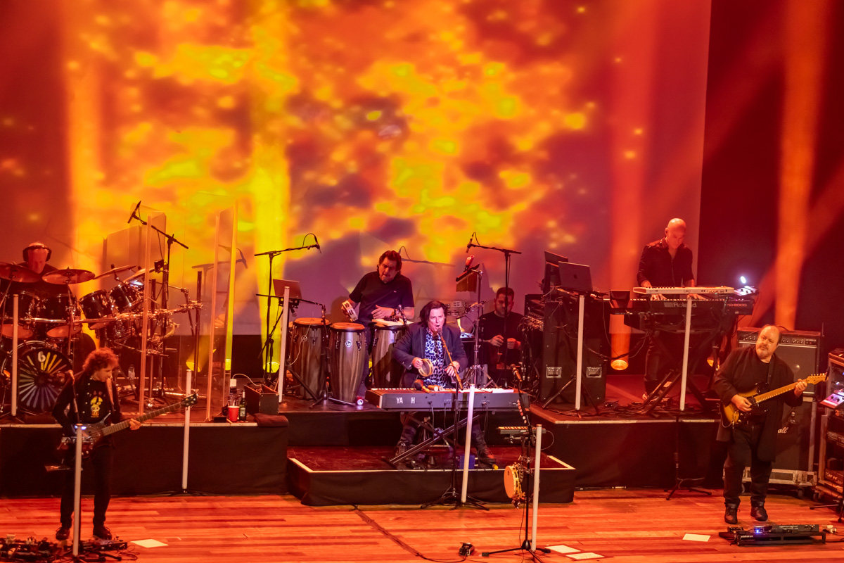 Marillion @ De Roma, picture 7, photographed by dirk janssens - FrontView Magazine