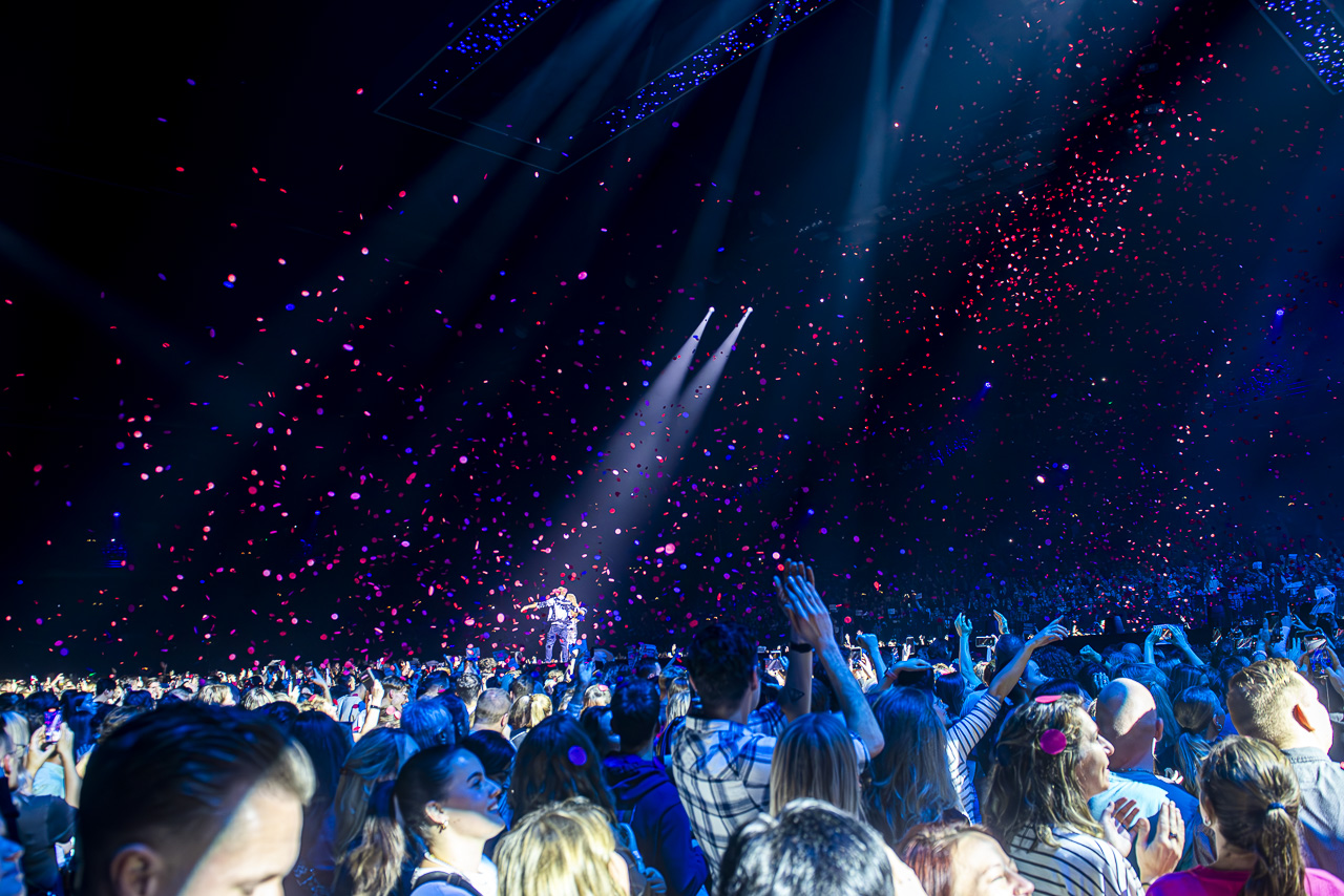 Suzan & Freek @ Sportpaleis Antwerpen, picture 1, photographed by Dimitri Vanlommel - FrontView Magazine