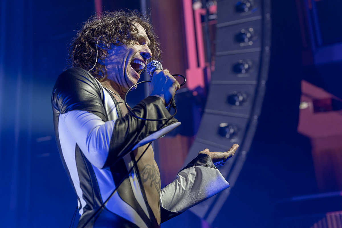The Darkness @ AB, picture 6, photographed by David Johnson - FrontView Magazine