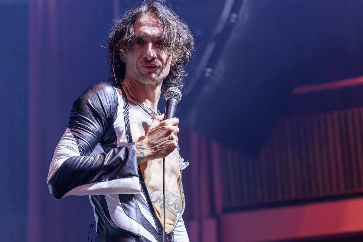 The Darkness @ AB, picture 10, photographed by David Johnson - FrontView Magazine