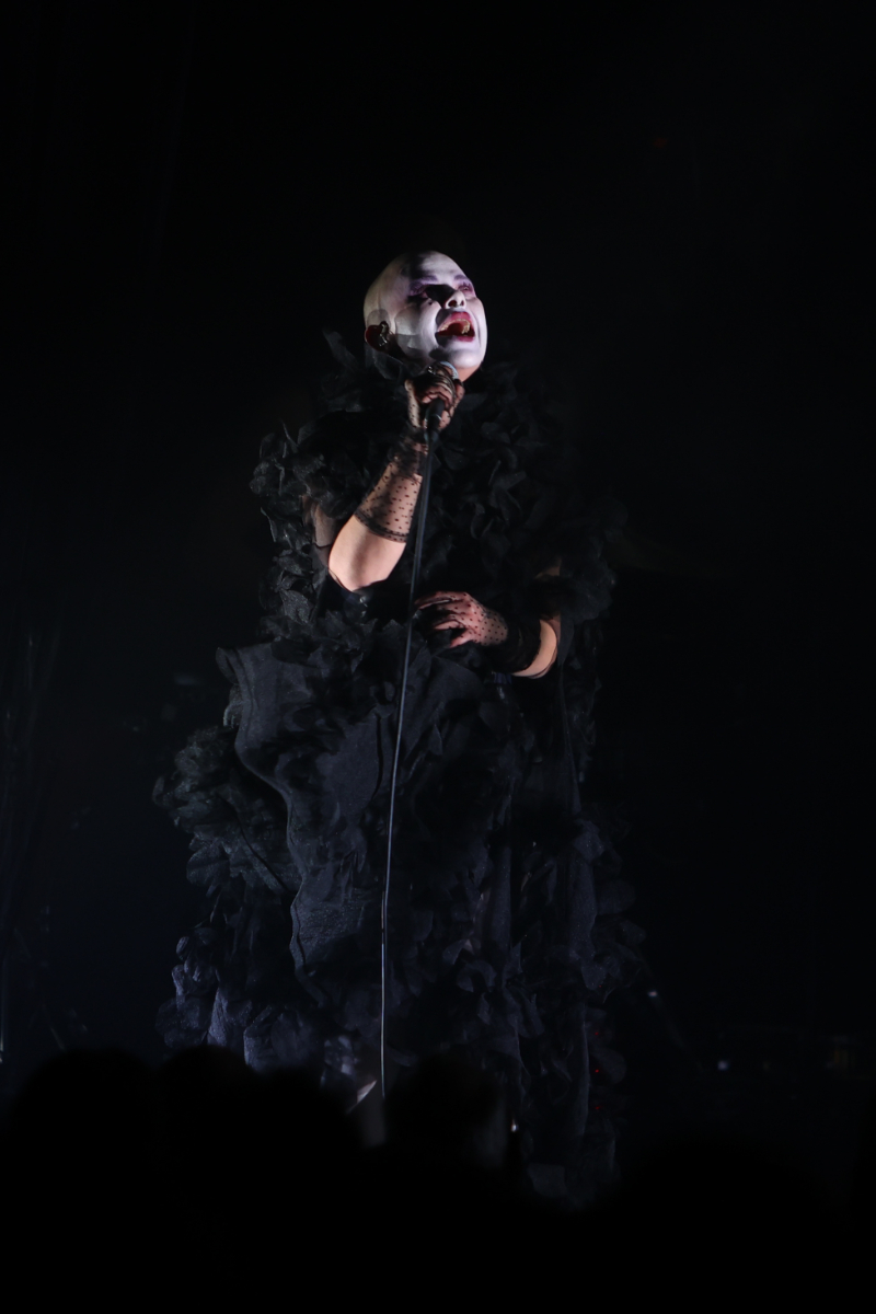 Kovacs support Morpheus @ Effenaar, picture 2, photographed by Kitty van de Waart - FrontView Magazine