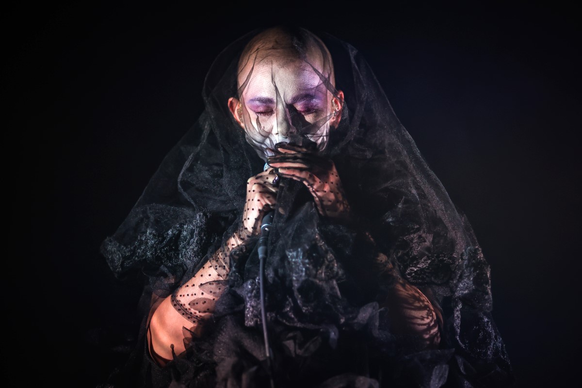 Kovacs support Morpheus @ Effenaar, picture 5, photographed by Kitty van de Waart - FrontView Magazine