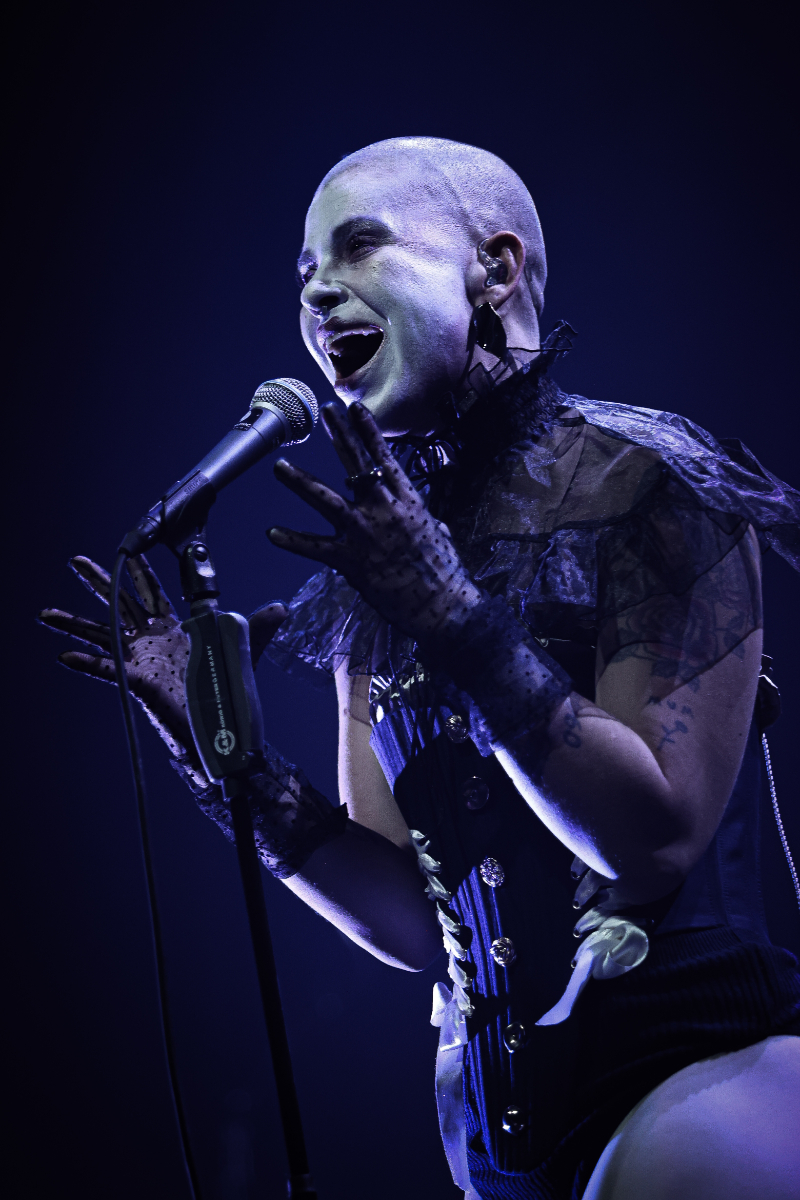 Kovacs support Morpheus @ Effenaar, picture 14, photographed by Kitty van de Waart - FrontView Magazine