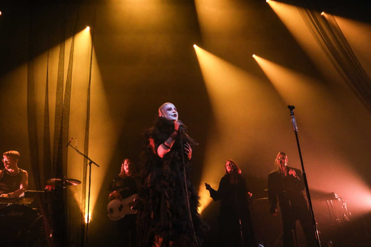 Kovacs support Morpheus @ Effenaar, picture 23, photographed by Kitty van de Waart - FrontView Magazine