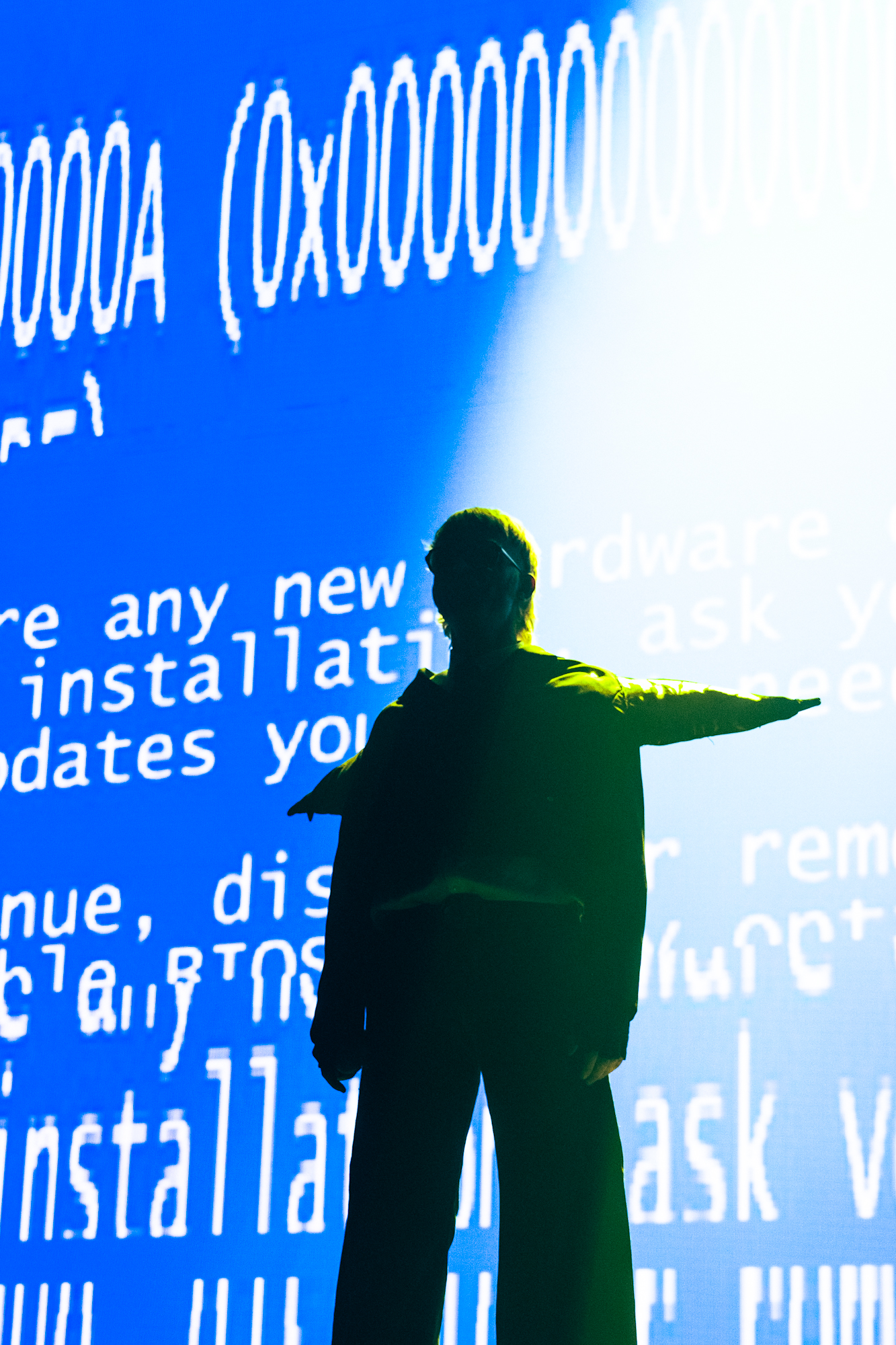 Joost Klein @ Lotto Arena, picture 2, photographed by Claudia Guldentops - FrontView Magazine