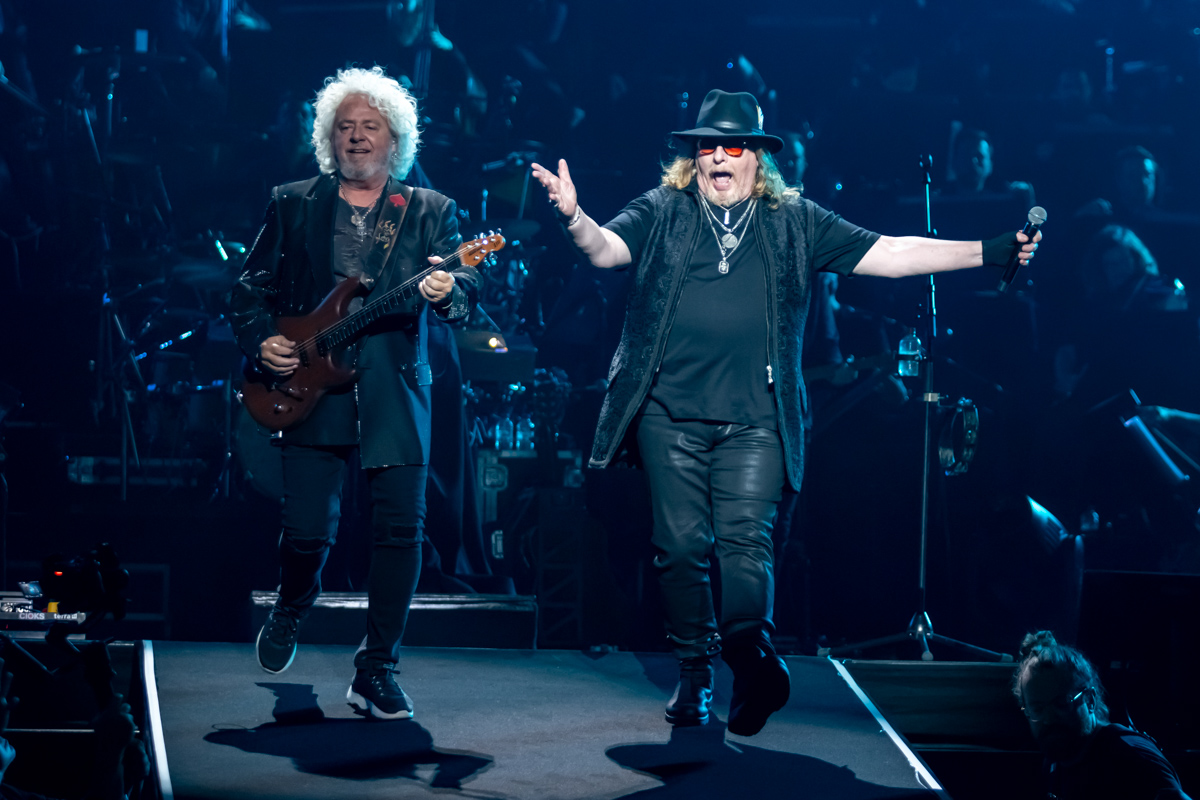 Night of the Proms 2023 @ Sportpaleis, picture 35, photographed by dirk janssens - FrontView Magazine
