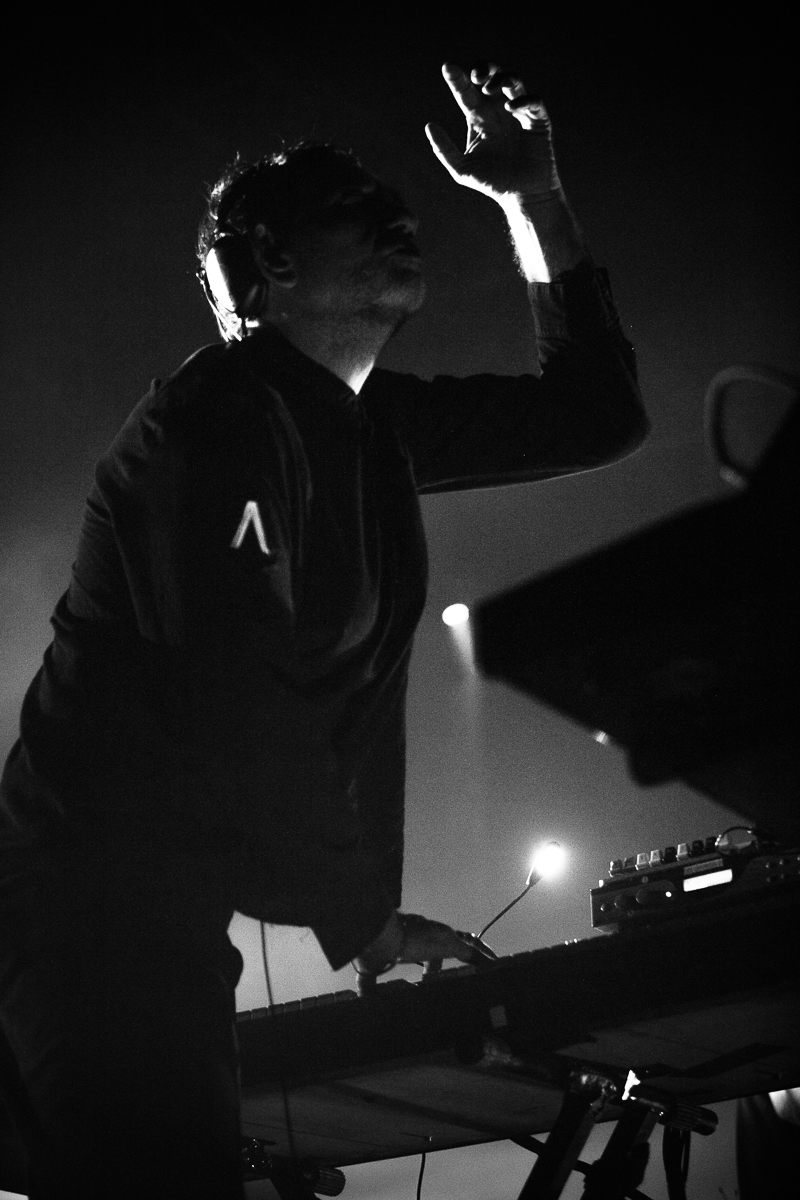 Archive - Call to arms & angels tour @ L'Aéronef, foto 18, foto's door Anais Callens - FrontView Magazine