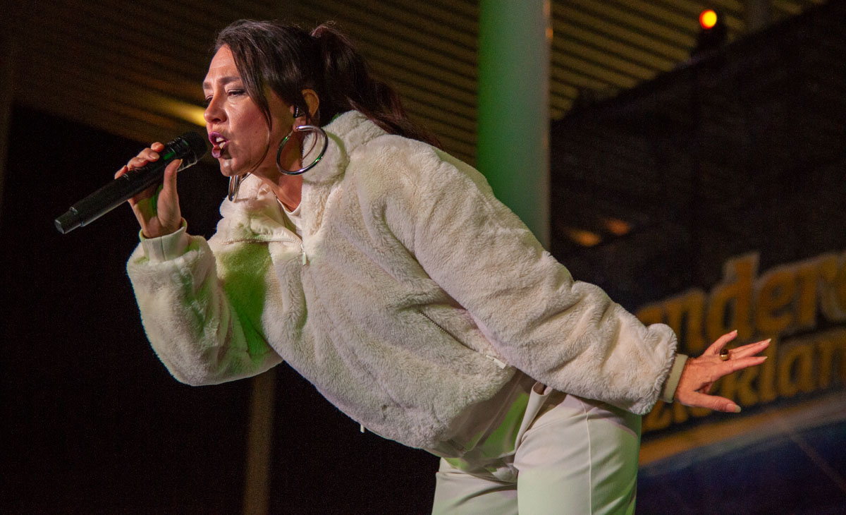 Opnames Vlaanderen Muziekland Winter @ Theaterplein Antwerpen, foto 2, foto's door Peter Minnebo - FrontView Magazine
