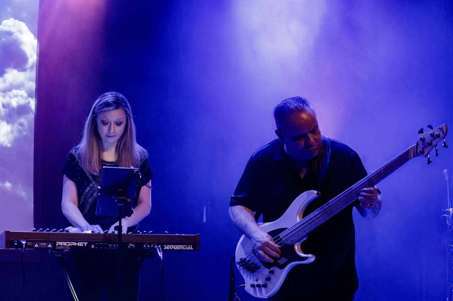 The Ultimate Dreamers @ Bimfest XXI (De Casino), picture 10, photographed by Luc Klinckaert - FrontView Magazine