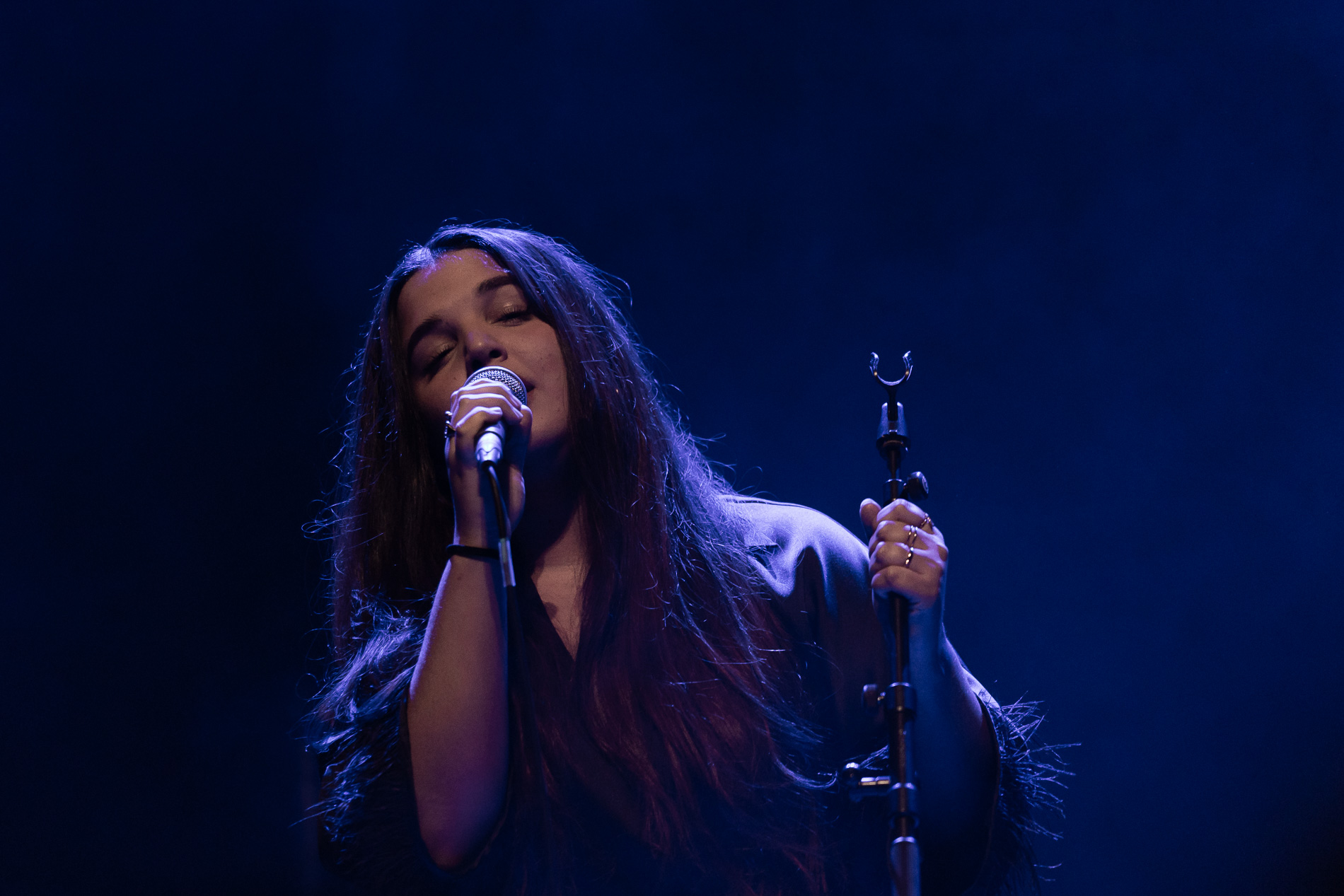 Amina @ Het Depot, picture 11, photographed by Jürgen Bruynooghe - FrontView Magazine