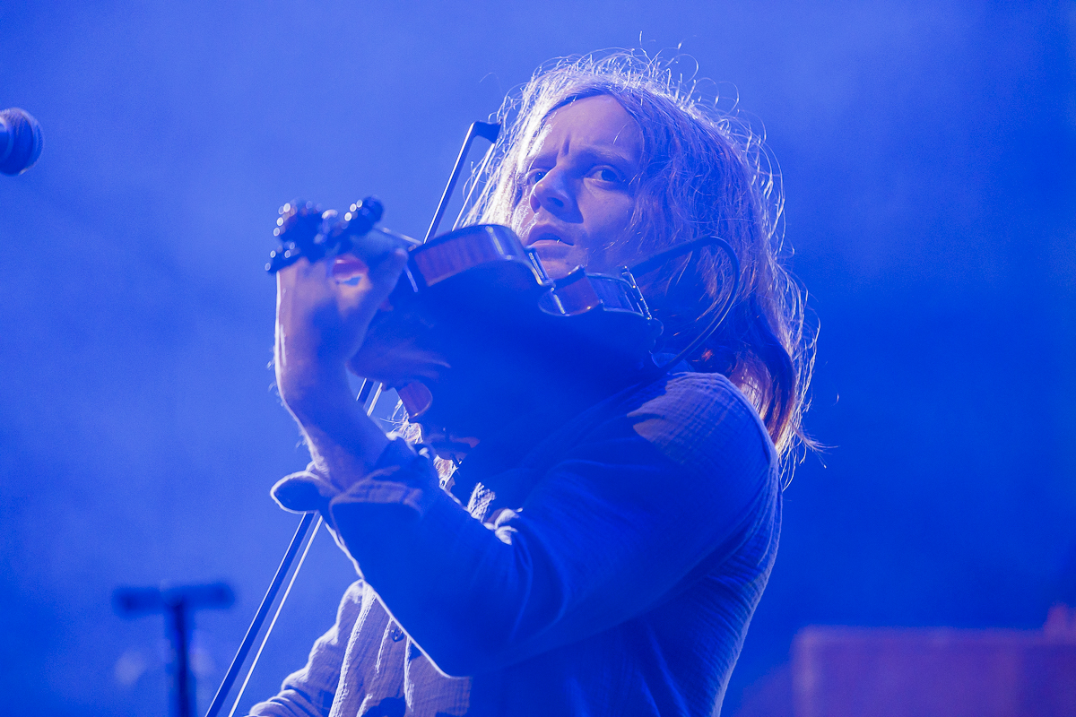 Hozier @ Vorst Nationaal, picture 15, photographed by Peter Smet - FrontView Magazine