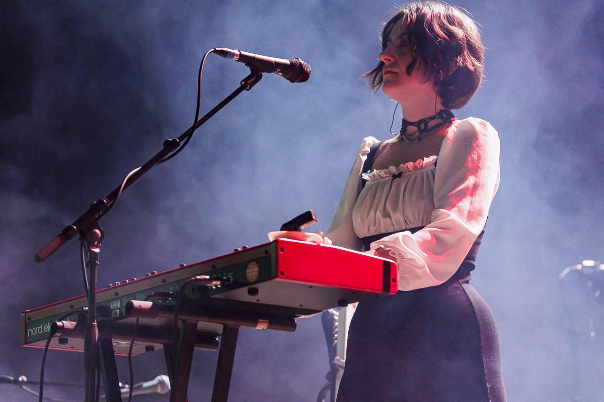 The Last Dinner Party @ Vorst Nationaal, picture 3, photographed by Peter Smet - FrontView Magazine