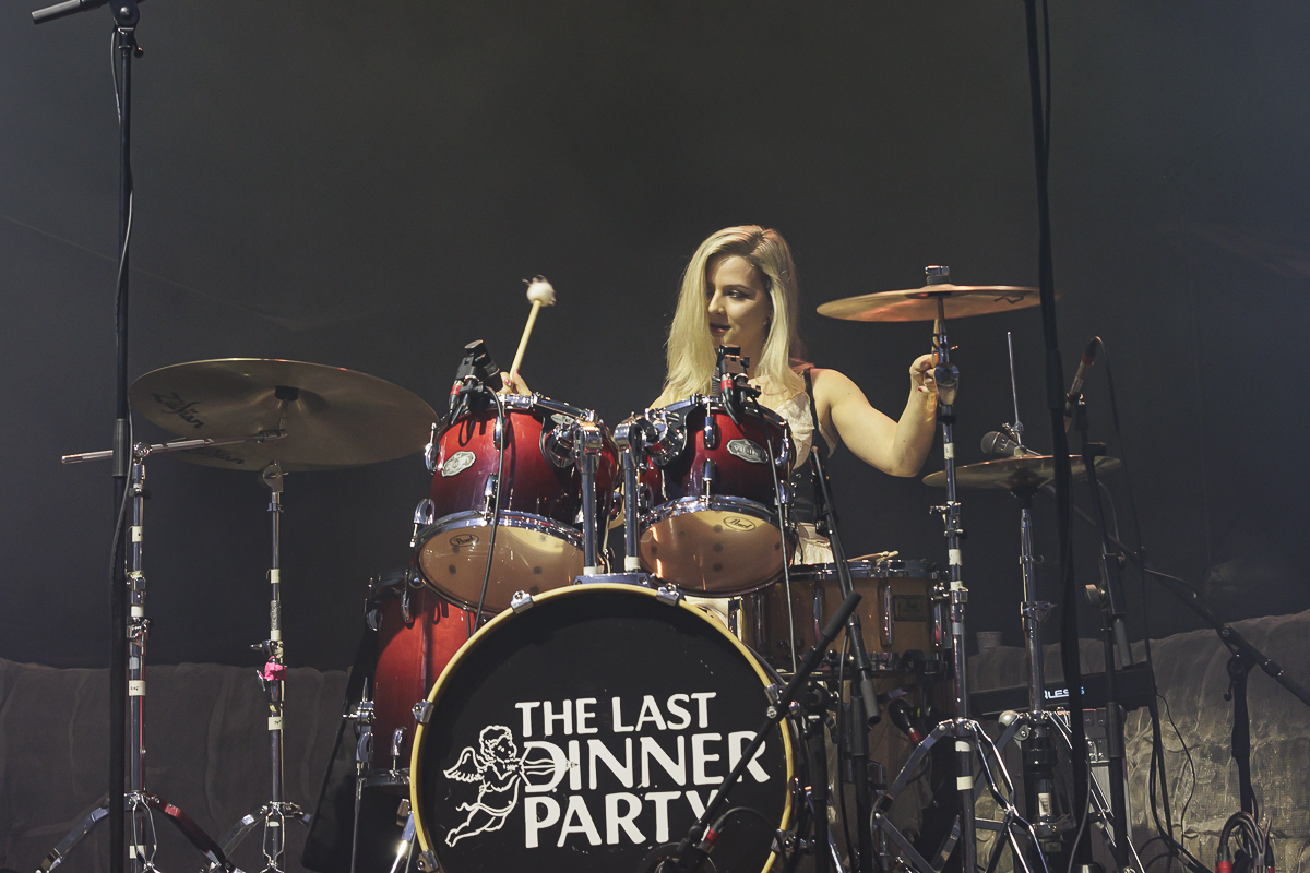 The Last Dinner Party @ Vorst Nationaal, picture 15, photographed by Peter Smet - FrontView Magazine