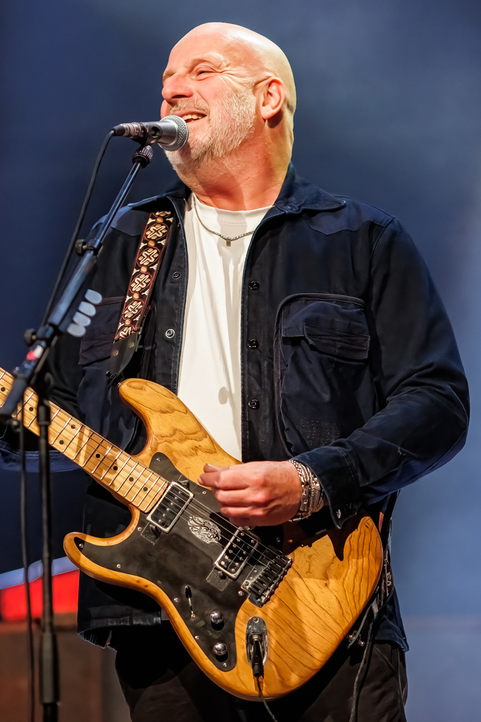 Bløf Live in concert, picture 9, photographed by Paul Jongeneelen - FrontView Magazine