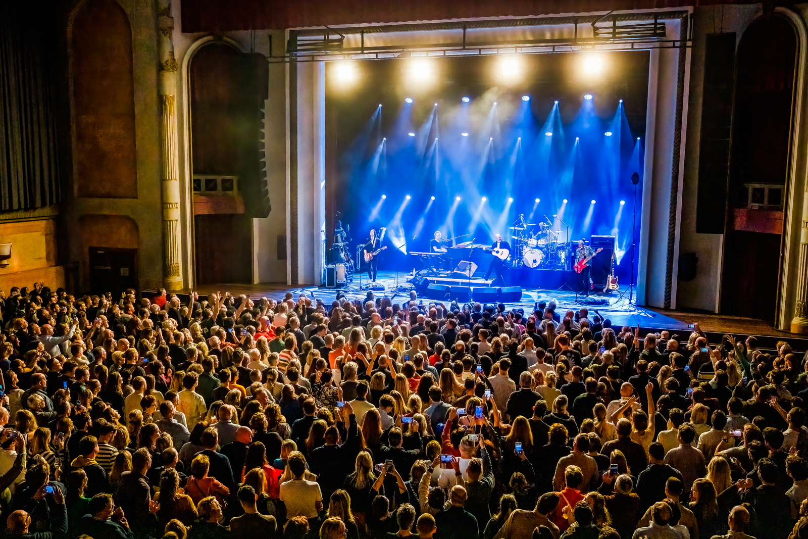 Bløf Live in concert, picture 10, photographed by Paul Jongeneelen - FrontView Magazine