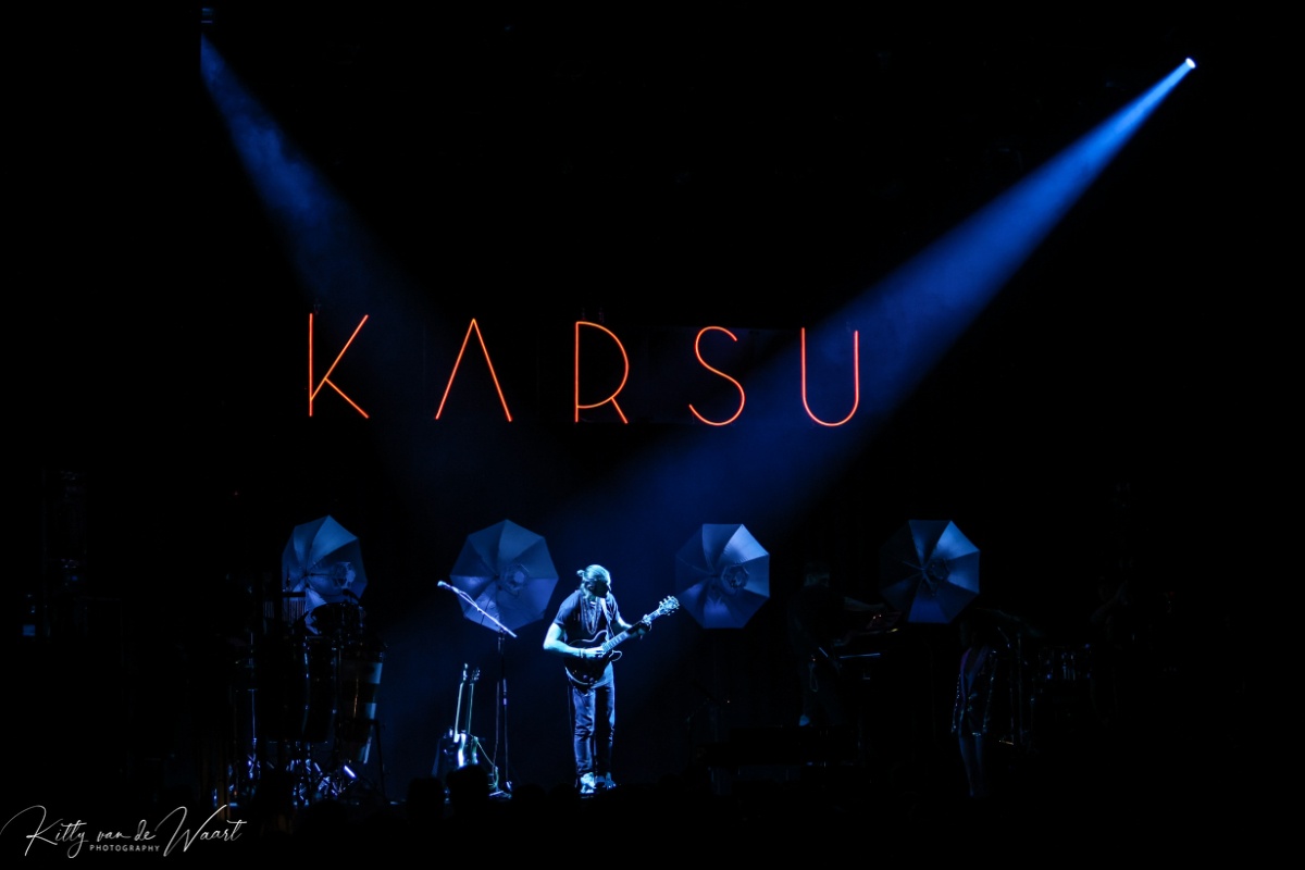 KARSU @ Effenaar, picture 17, photographed by Kitty van de Waart - FrontView Magazine