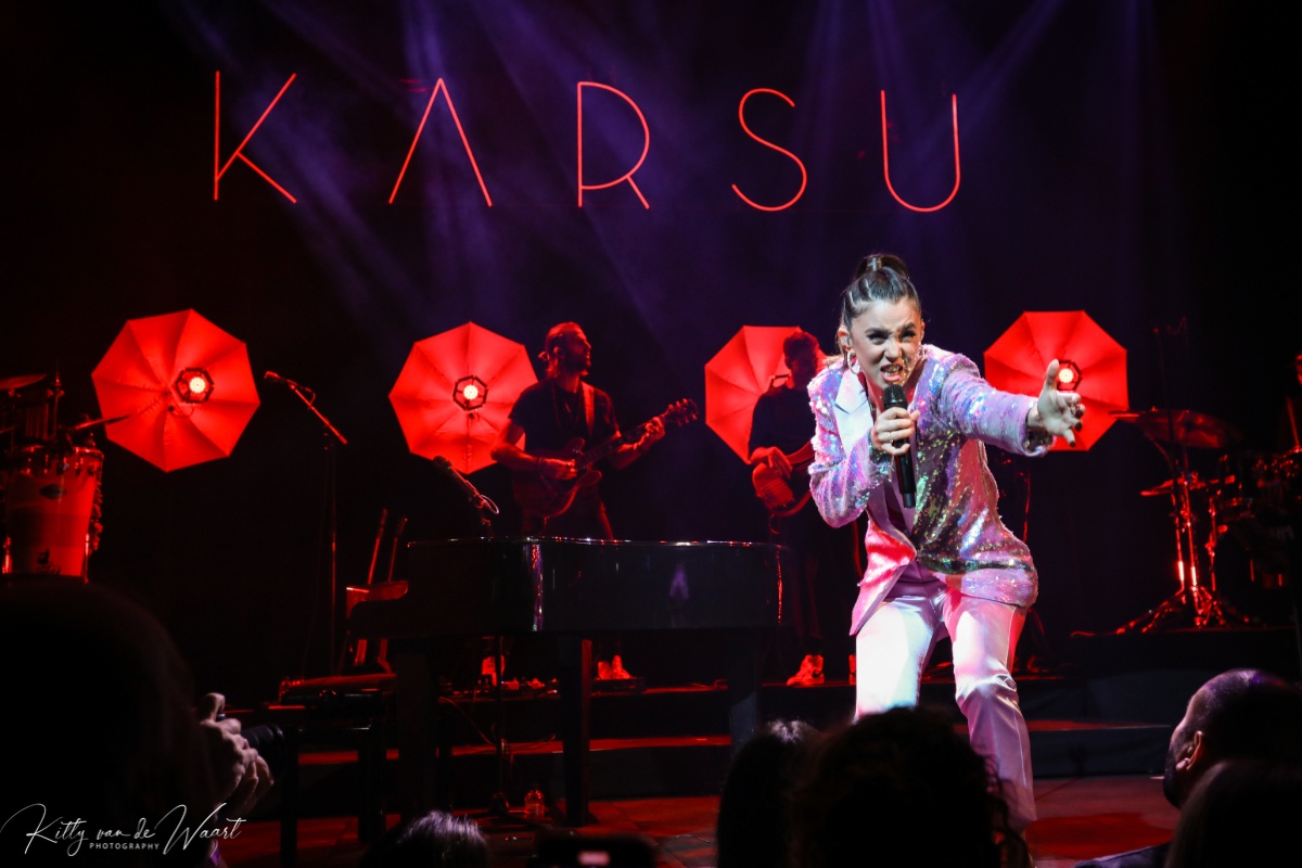 KARSU @ Effenaar, picture 33, photographed by Kitty van de Waart - FrontView Magazine
