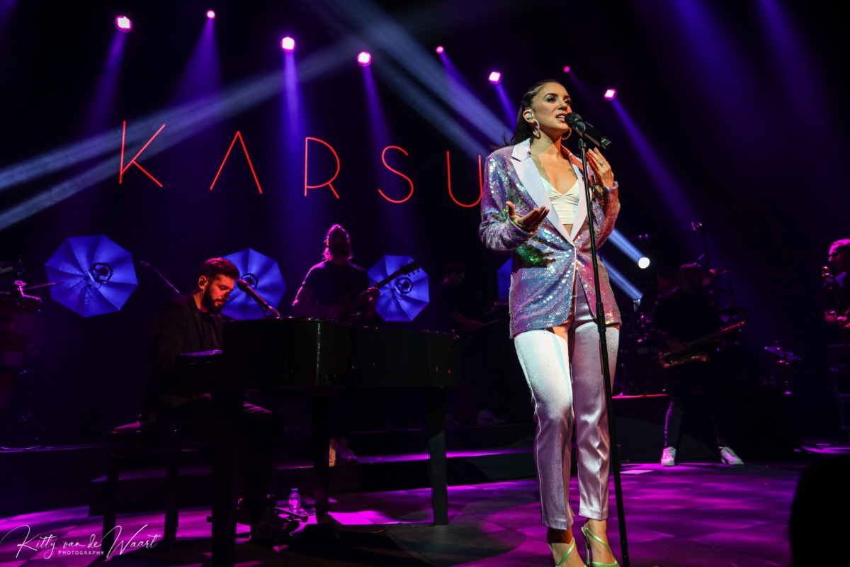 KARSU @ Effenaar, picture 35, photographed by Kitty van de Waart - FrontView Magazine