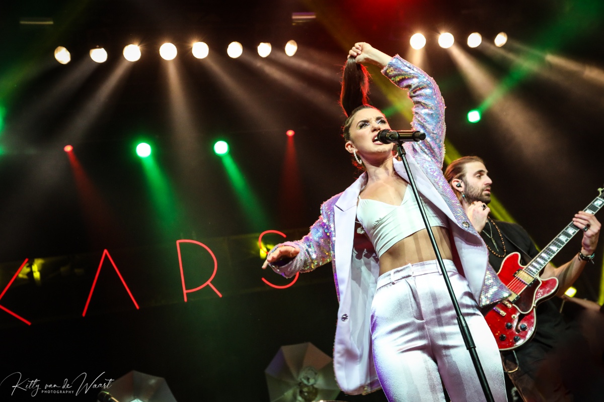 KARSU @ Effenaar, picture 39, photographed by Kitty van de Waart - FrontView Magazine