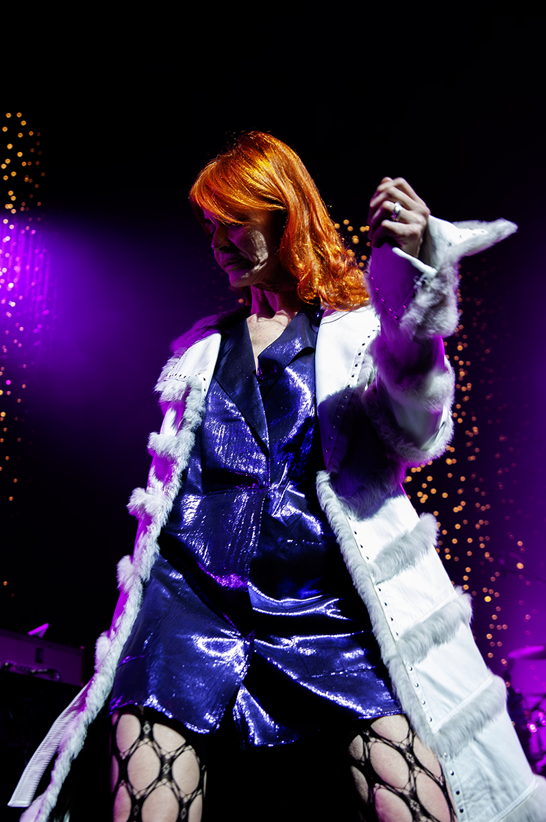 Axelle Red- A Very Special Christmas @ Het Depot, picture 6, photographed by Jurgen Van De Maele - FrontView Magazine