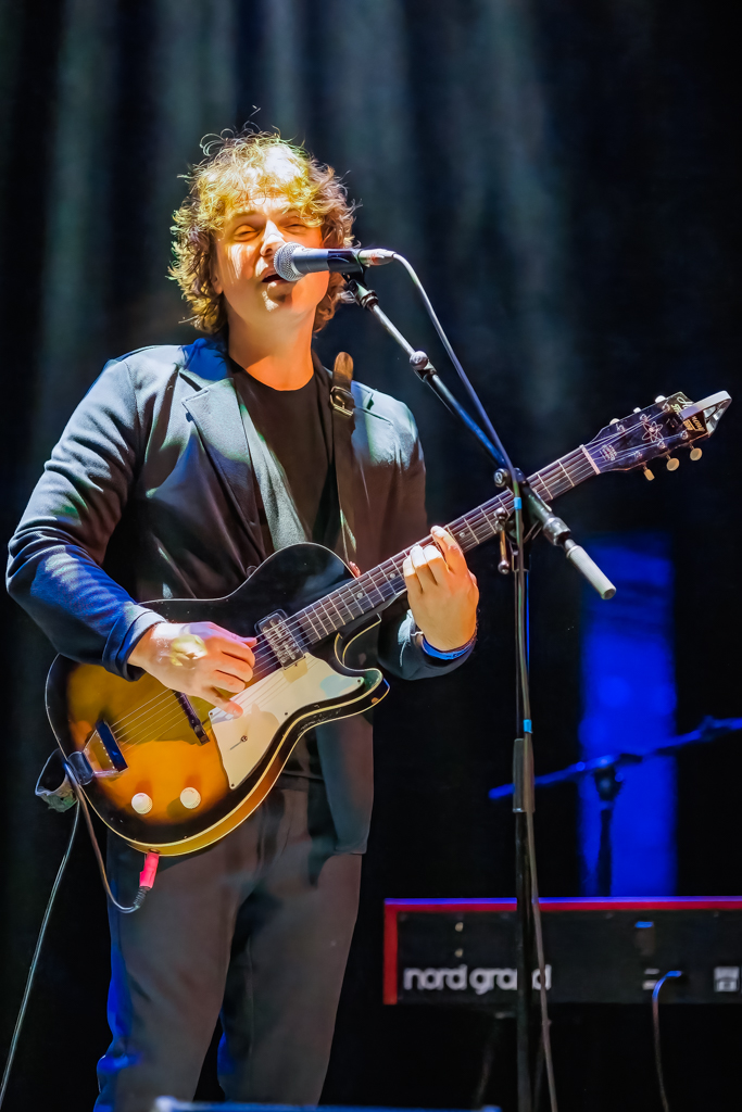 Jasper Steverlinck Live in De Roma, picture 4, photographed by Paul Jongeneelen - FrontView Magazine