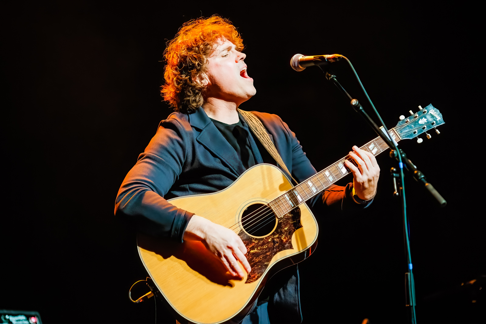 Jasper Steverlinck Live in De Roma, picture 7, photographed by Paul Jongeneelen - FrontView Magazine