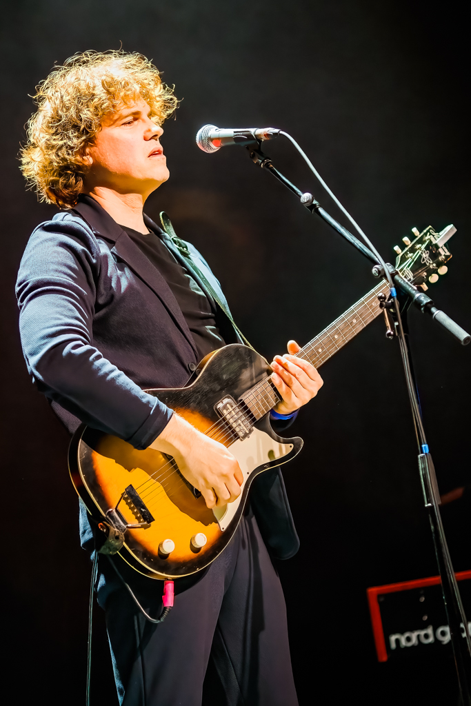 Jasper Steverlinck Live in De Roma, picture 8, photographed by Paul Jongeneelen - FrontView Magazine