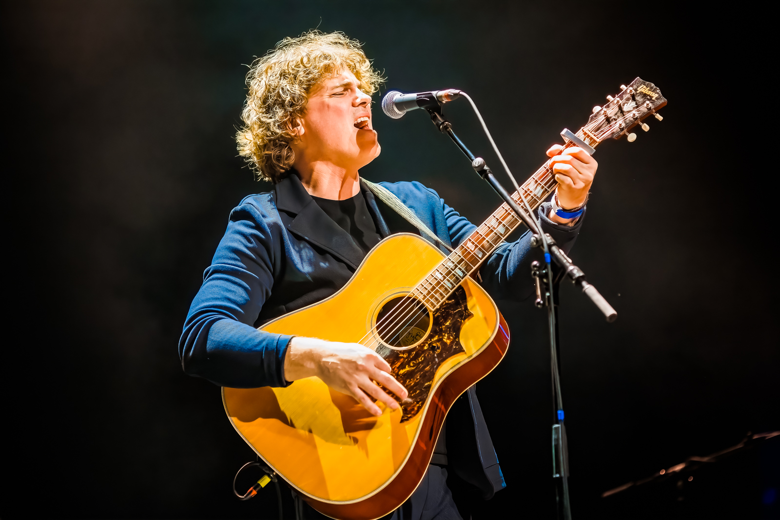 Jasper Steverlinck Live in De Roma, picture 13, photographed by Paul Jongeneelen - FrontView Magazine