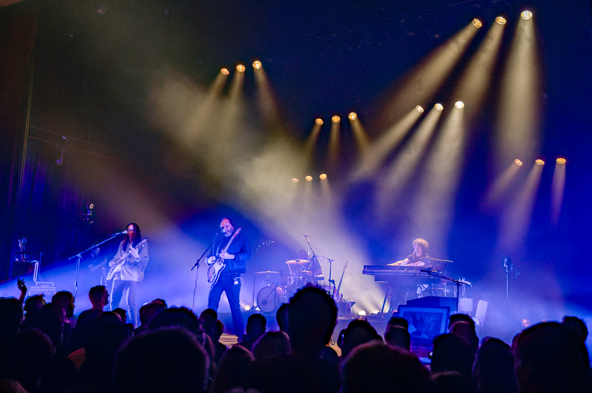Admiral Freebee @ Ancienne Belgique, picture 8, photographed by Luc Klinckaert - FrontView Magazine
