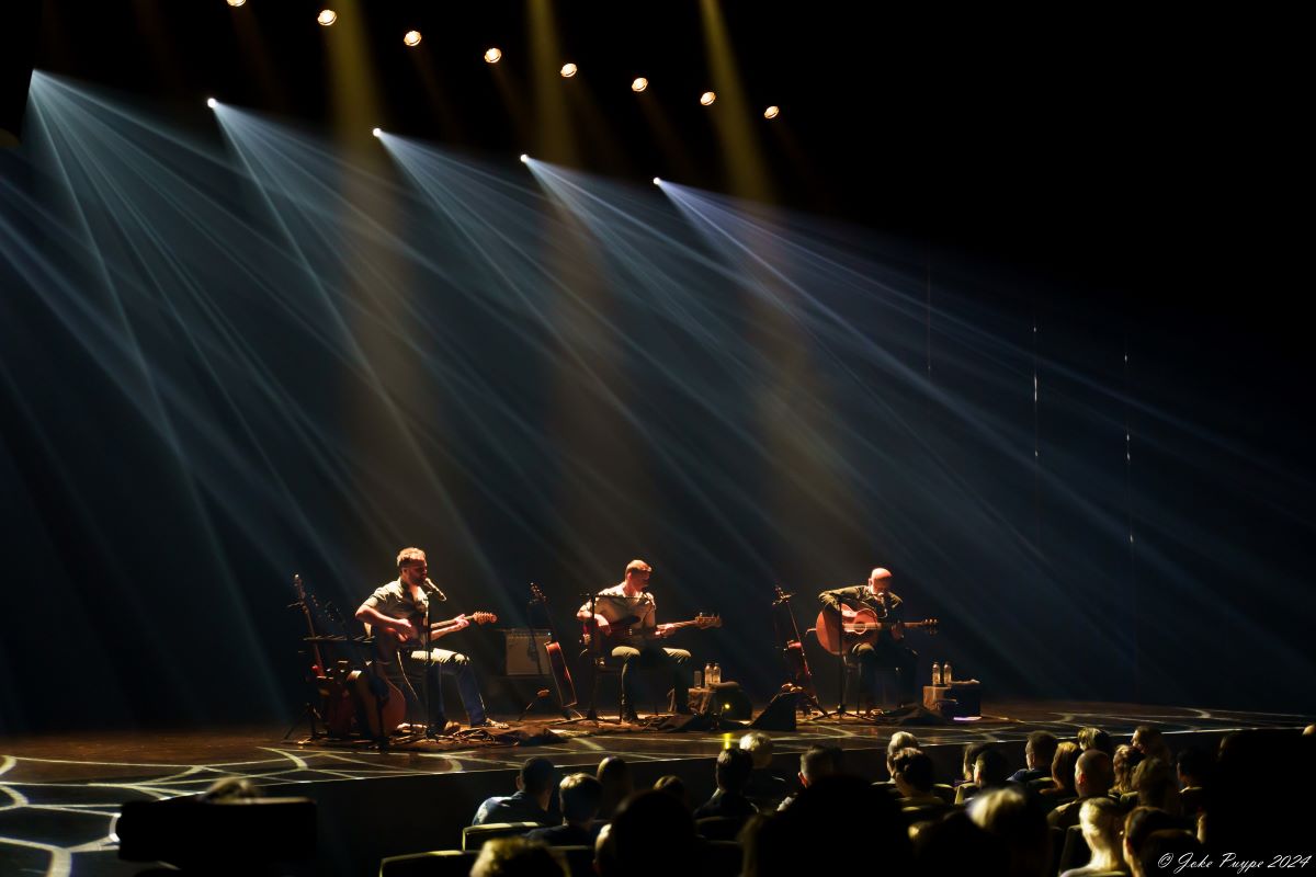 K's Choice - 30th Anniversary Tour @ De Warande, picture 4, photographed by Joke Puype - FrontView Magazine