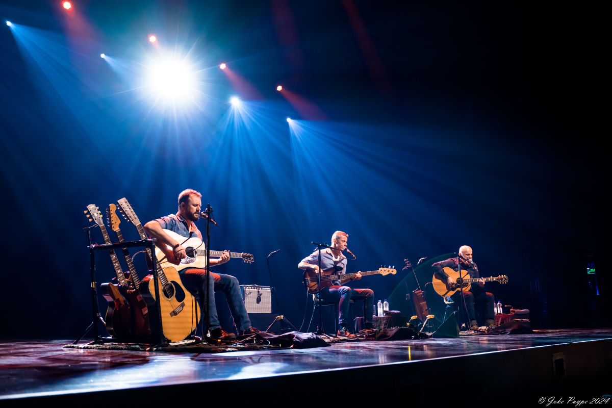 K's Choice - 30th Anniversary Tour @ De Warande, picture 8, photographed by Joke Puype - FrontView Magazine