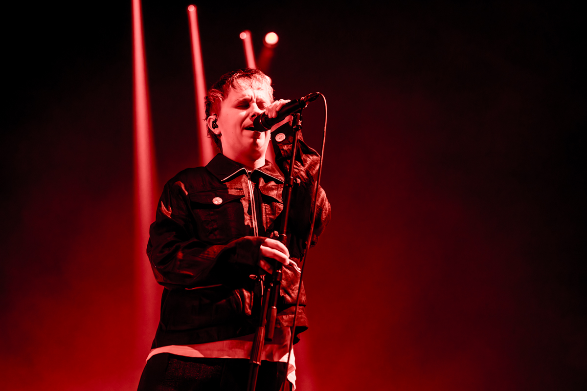 Nothing But Thieves @ Lotto Arena, picture 1, photographed by Dorien Goetschalckx - FrontView Magazine