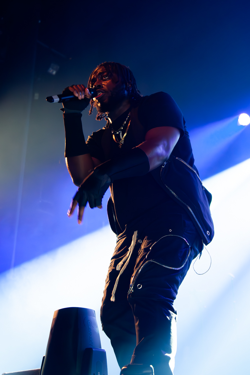 Wasiu @ Ancienne Belgique, picture 17, photographed by Jurgen Van De Maele - FrontView Magazine