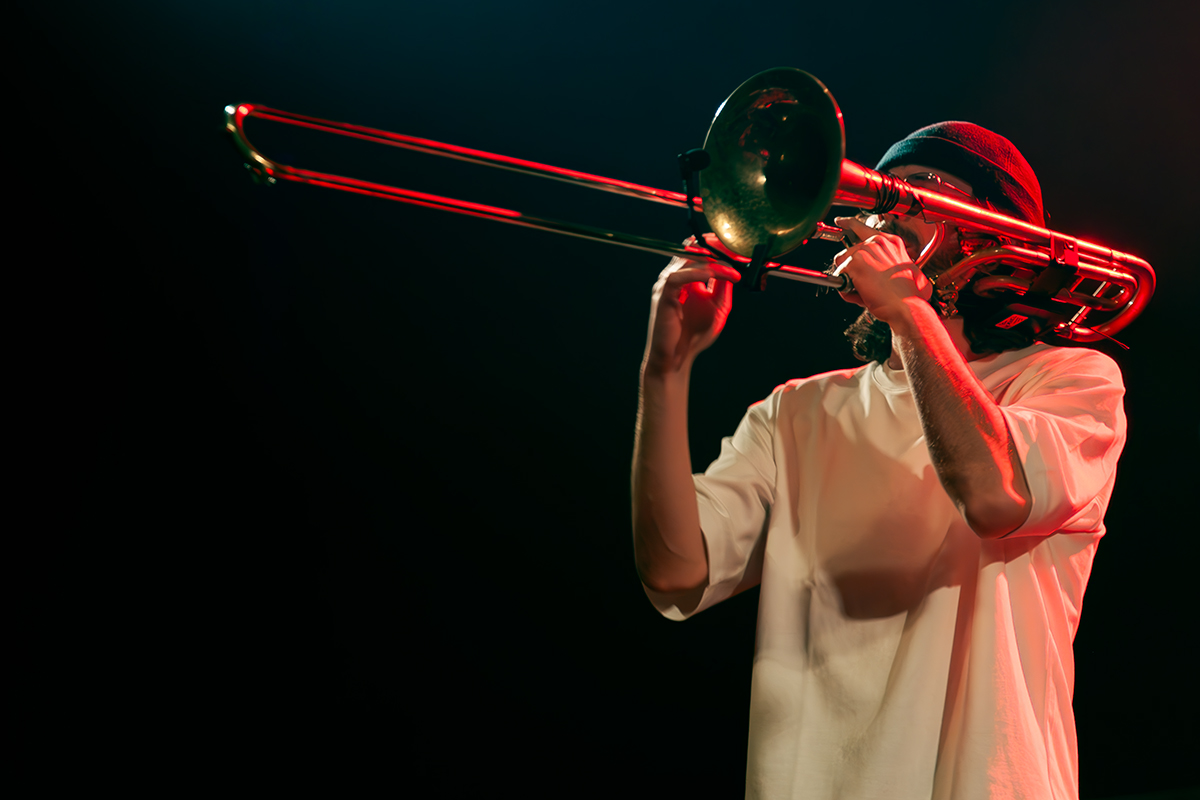 Zayka @ Ancienne Belgique, picture 2, photographed by Jurgen Van De Maele - FrontView Magazine