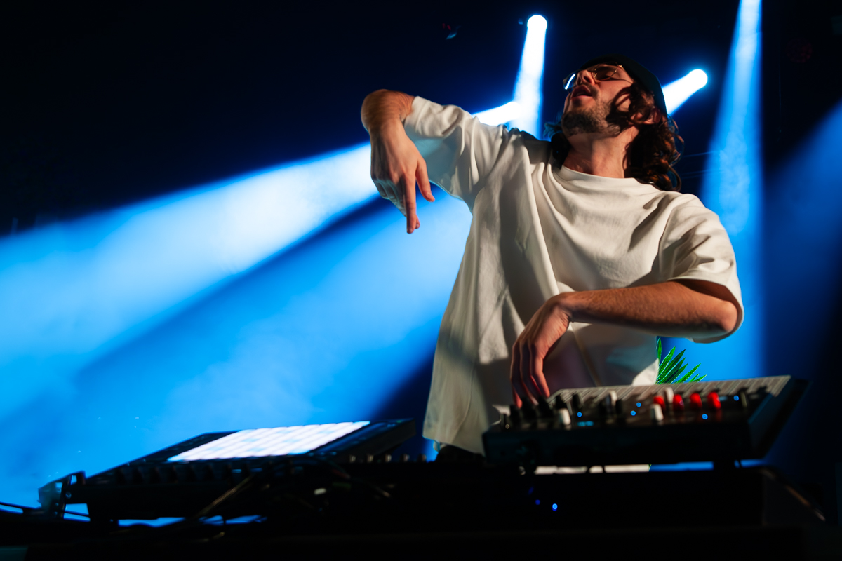 Zayka @ Ancienne Belgique, picture 9, photographed by Jurgen Van De Maele - FrontView Magazine