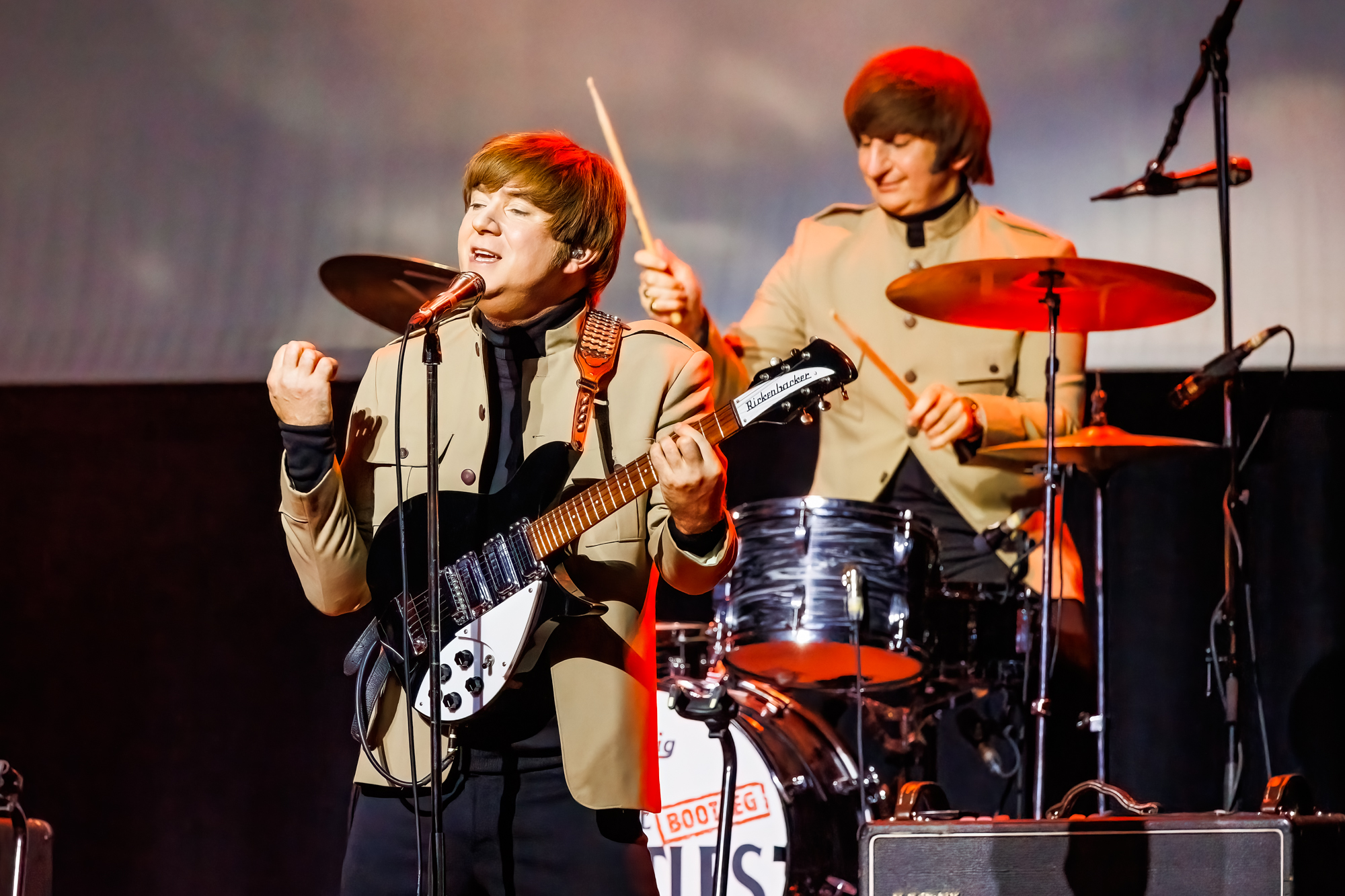 The Bootleg Beatles @ De Roma, picture 19, photographed by Paul Jongeneelen - FrontView Magazine