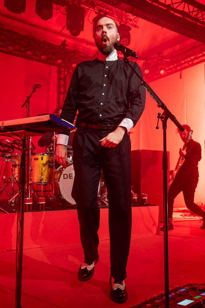 De Staat @ De Casino, foto 14, foto's door David Johnson - FrontView Magazine