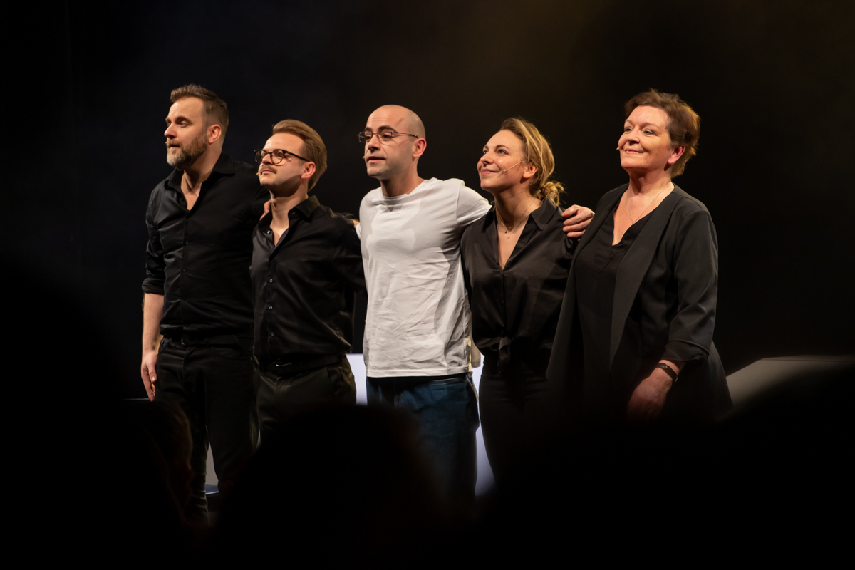 Première Tot Altijd @ Fakkeltheater - Rode Zaal, foto 16, foto's door Goele Bormans - FrontView Magazine