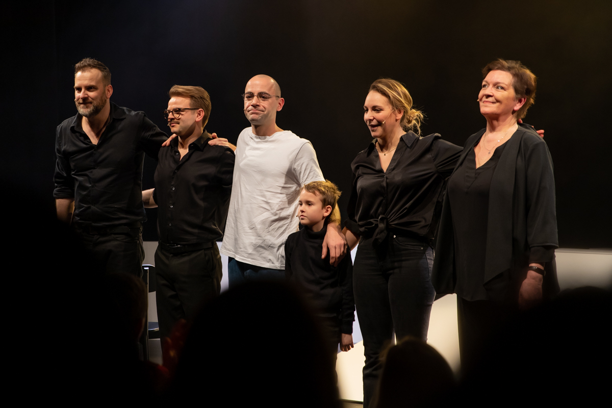 Première Tot Altijd @ Fakkeltheater - Rode Zaal, foto 20, foto's door Goele Bormans - FrontView Magazine