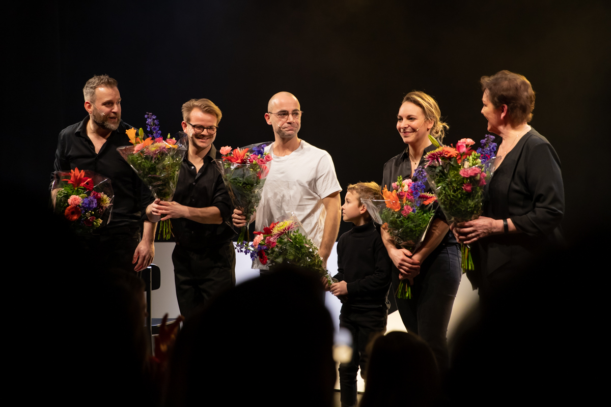 Première Tot Altijd @ Fakkeltheater - Rode Zaal, foto 23, foto's door Goele Bormans - FrontView Magazine