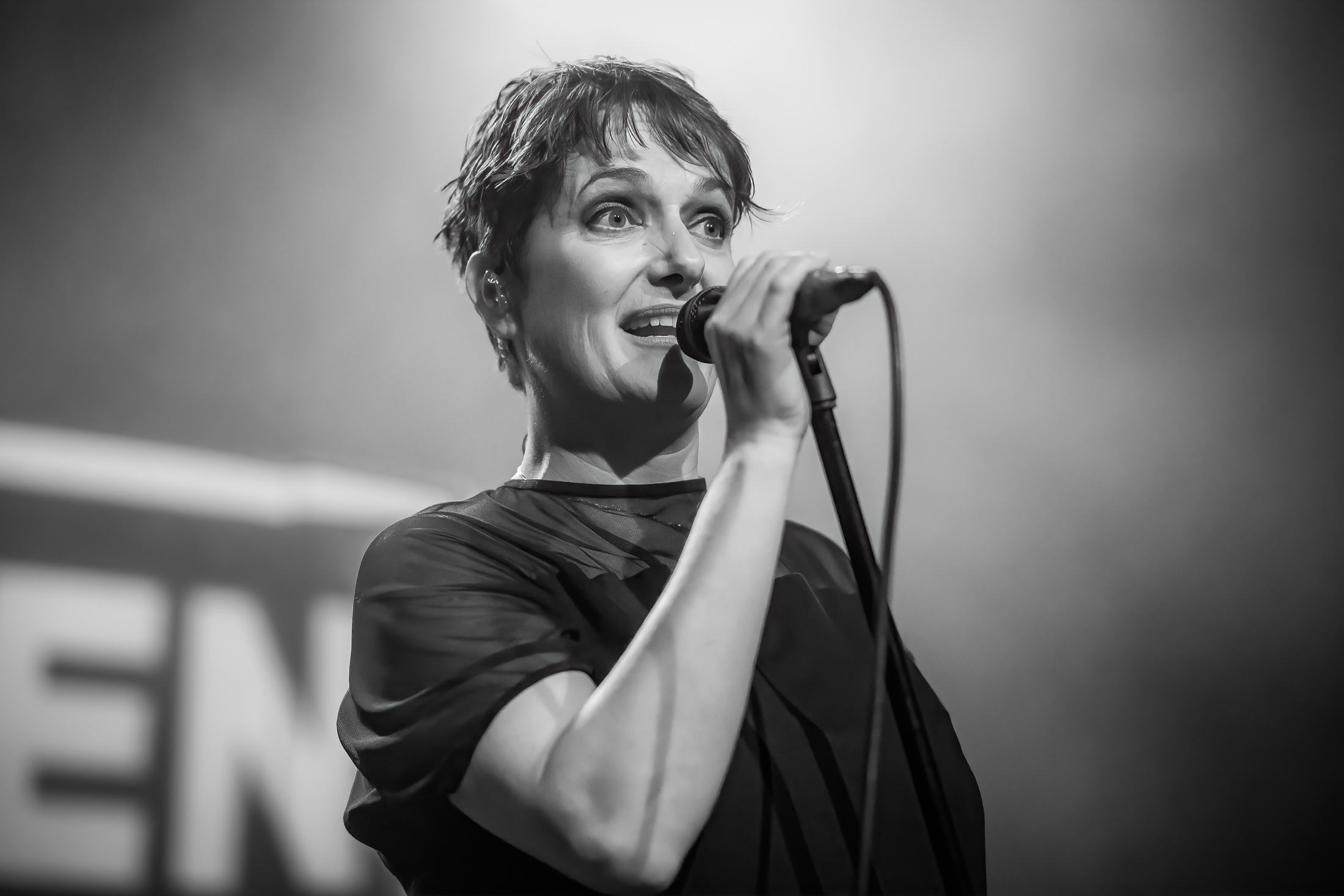 Kosheen, 25 years Live @ De Casino, picture 18, photographed by Paul Jongeneelen - FrontView Magazine